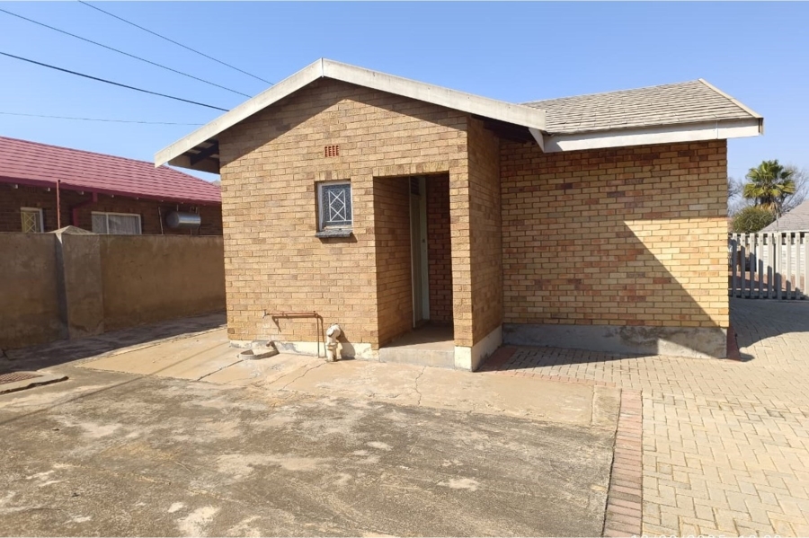 3 Bedroom Property for Sale in Neserhof North West